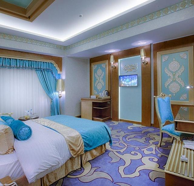اتاق دوتخته دبل فیروزه اکونومی (اقامت با صبحانه)